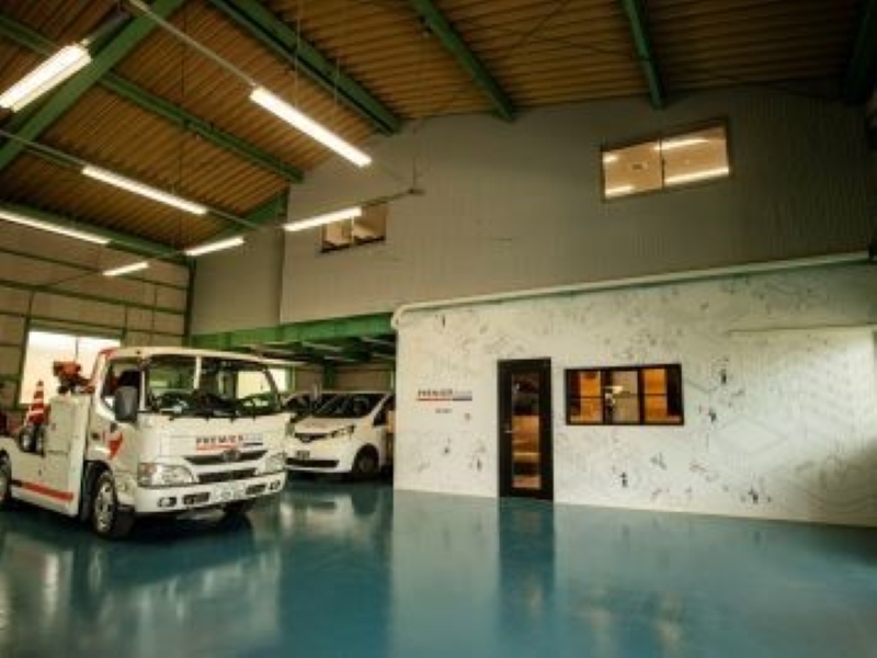 【東京SC】自動車のトラブルに駆け付けるロードサービススタッフ