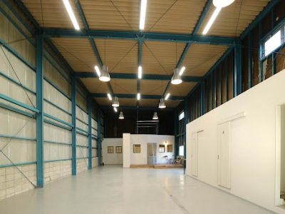 【神奈川県 川崎市幸区】 車のトラブルに駆け付けるロードサービススタッフ